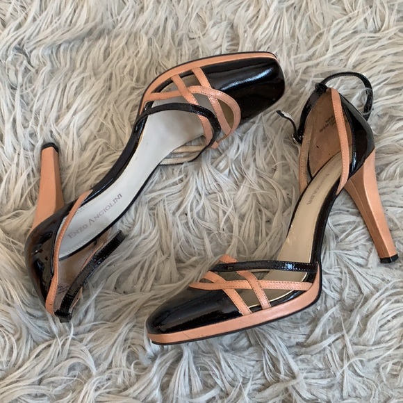 Enzo Angiolini Tan and Black Ankle Strap Platform Heels - Picture 3 of 6
